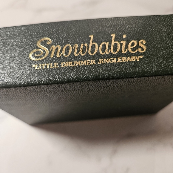 NIB VINTAGE SNOWBABIES ONAMENT Winter Tales Little Drummer Jinglebaby Dept.56 - Picture 9 of 9